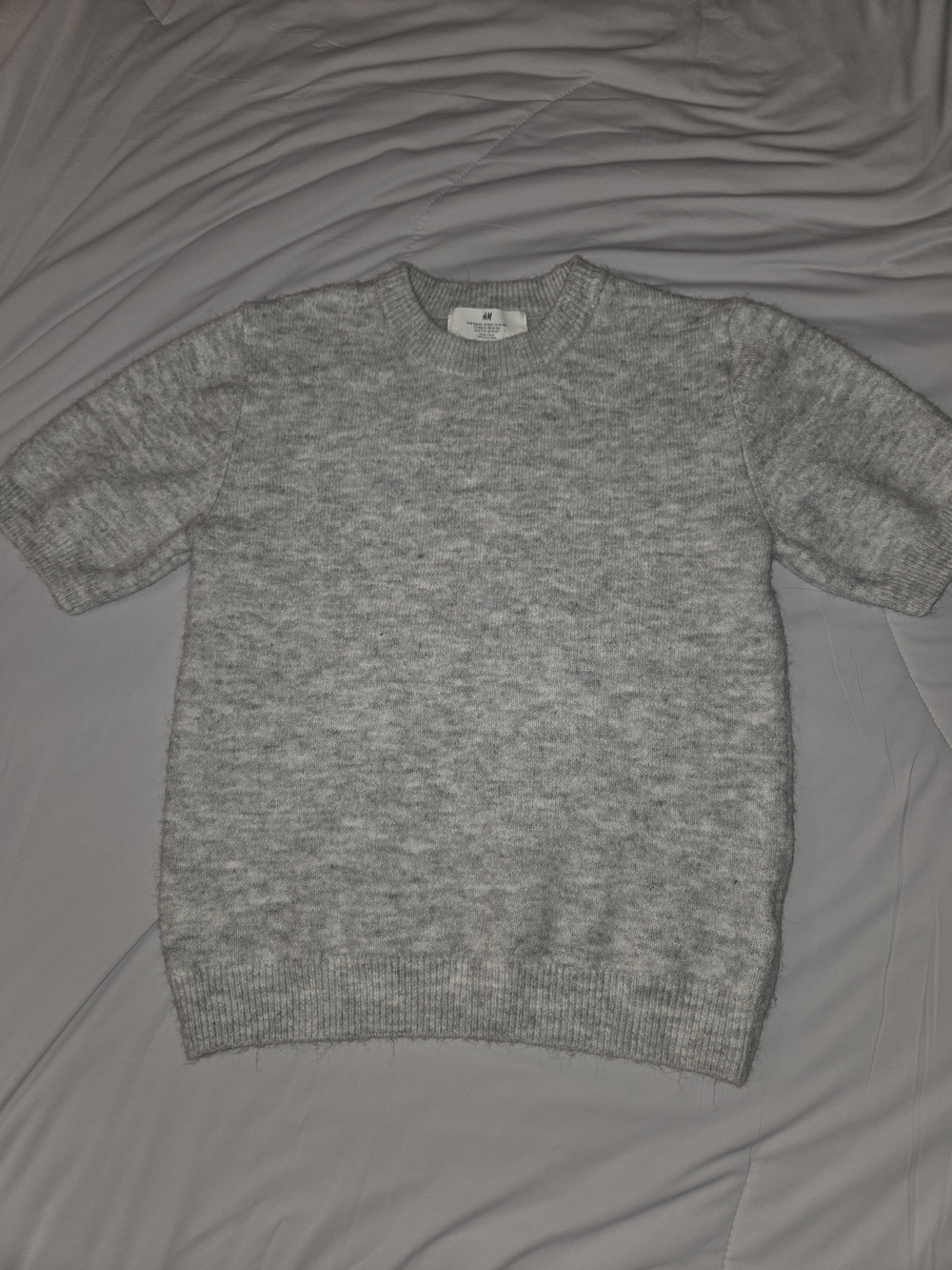 H&M Men's Heather Gray Short-Sleeve Crewneck Sweater
